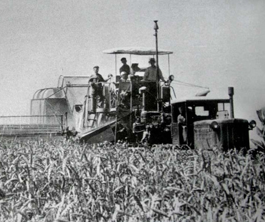 комбайн «Сталинец-6»